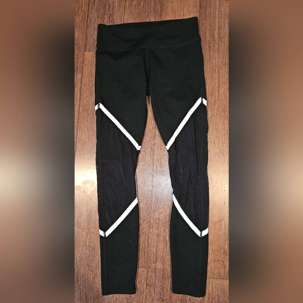 FABLETICS LEGGINGS SZ S